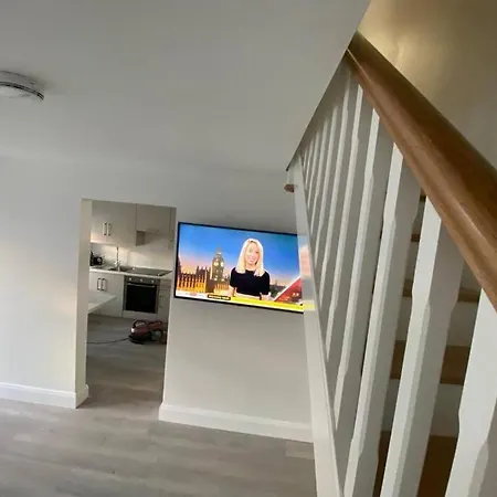Devane House