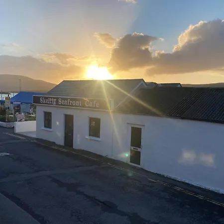 Holiday home Devane House