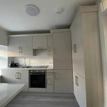 Holiday home Devane House *