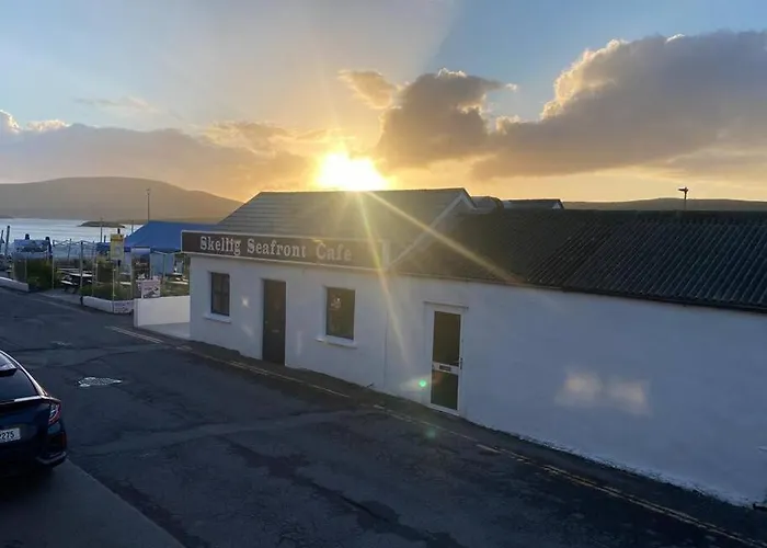 Дом отдыха Devane House