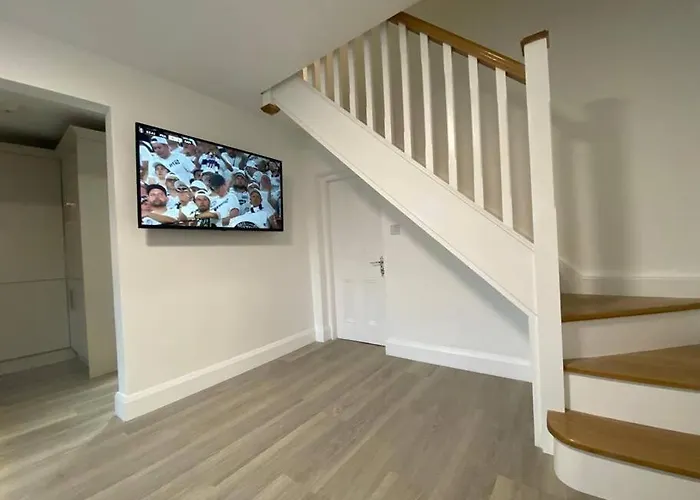 Devane House Дом отдыха Портмаги